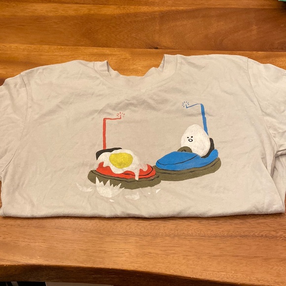 Tee - Picture 1 of 3